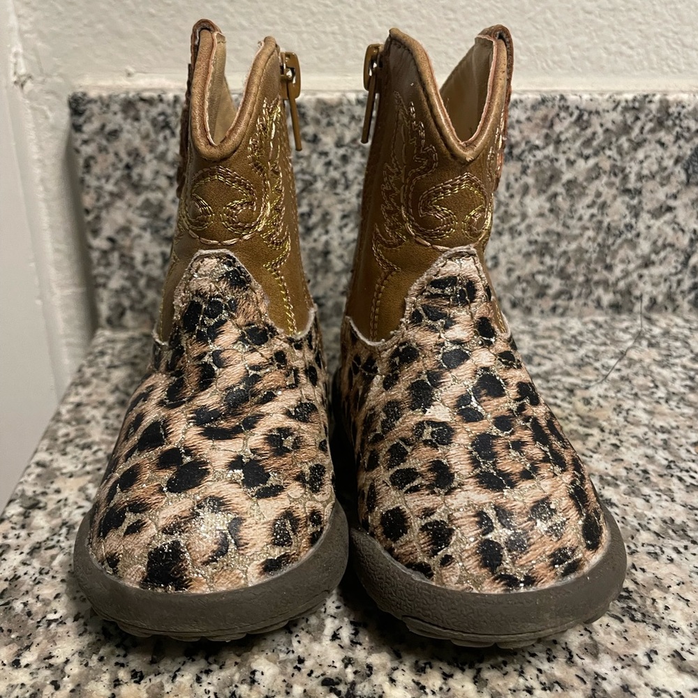 Baby girl western leopard boots